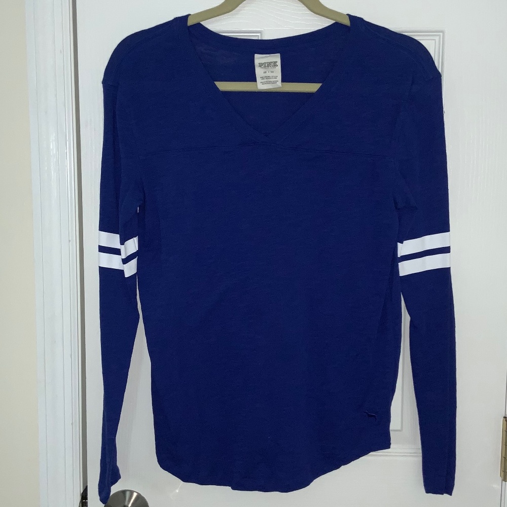 XS Victoria Secret PINK Long Sleeve Shirt